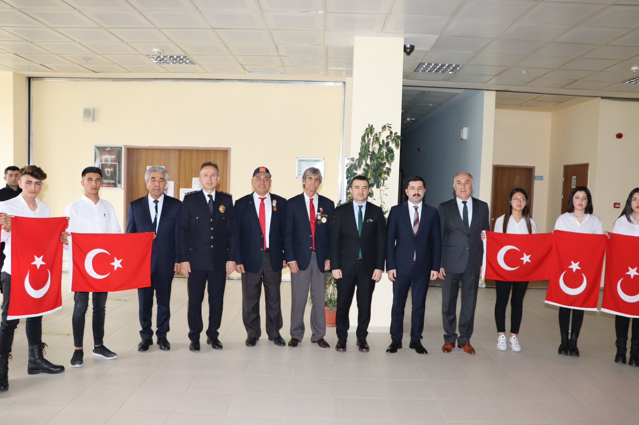 18 Mart Çanakkale Zaferi Ve Şehitleri Anma Günü Programı Düzenlendi