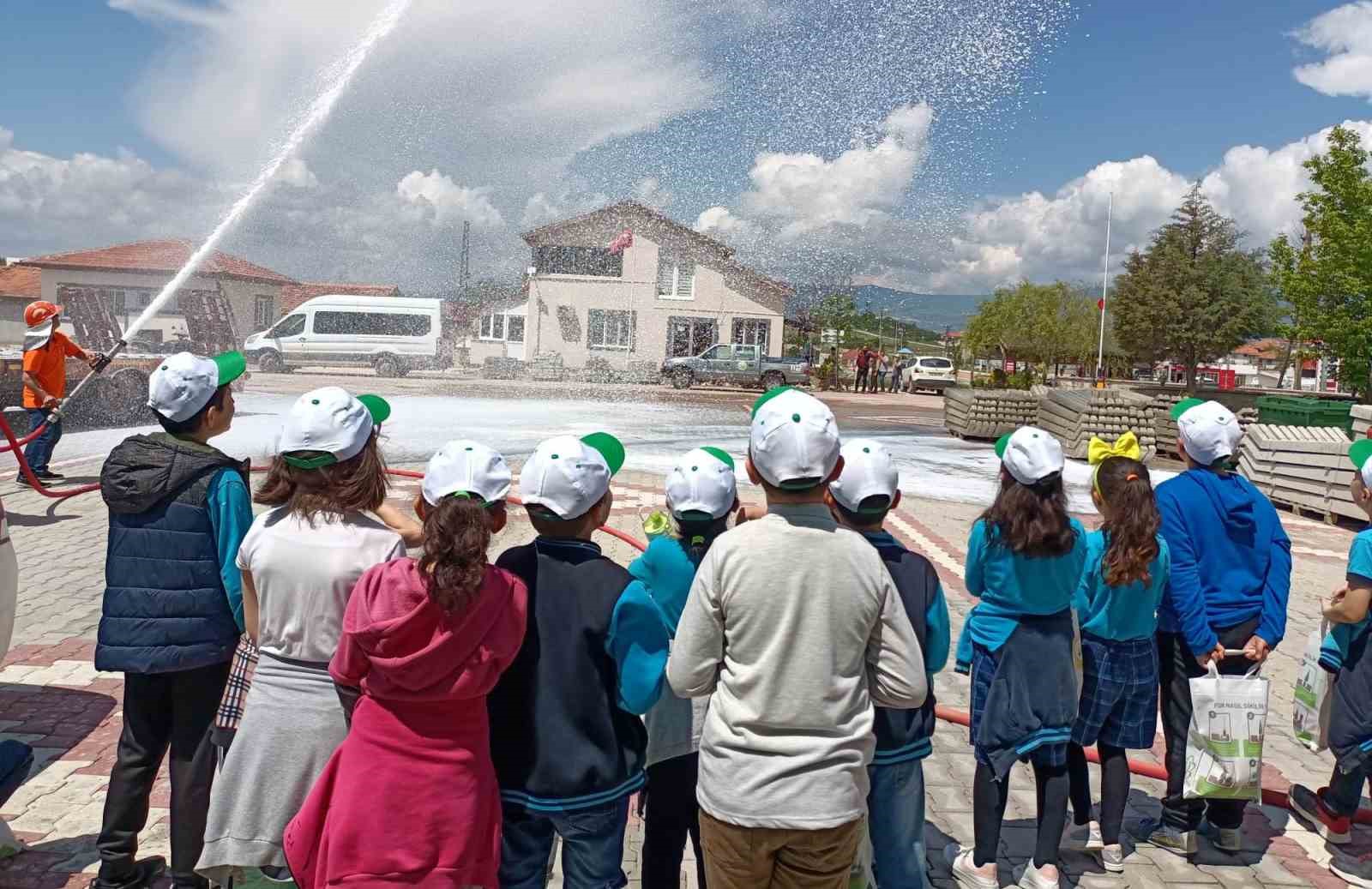 Emet Orman İşletme Müdürlüğü, Okul Öğrencilerini Ağırladı