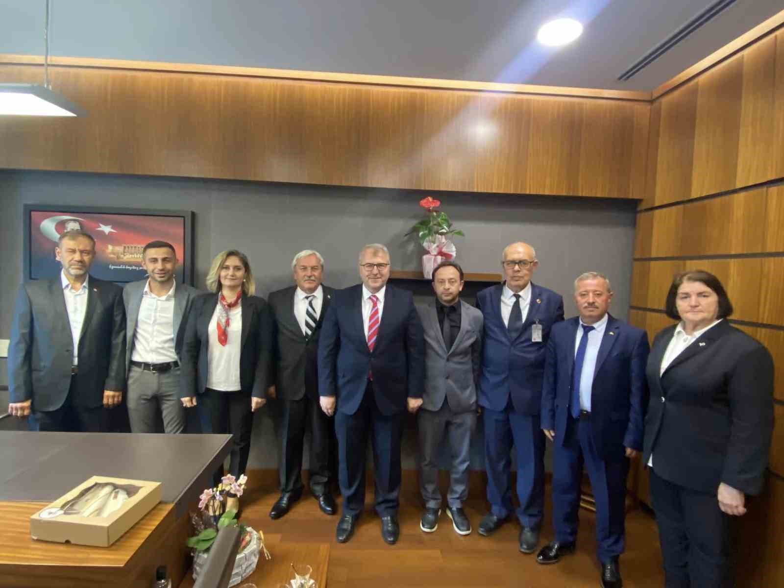 Osmaneli Belediye Başkanı Münür Şahin, Milletvekili Halil Eldemir ile işbirliğini güçlendirdi.