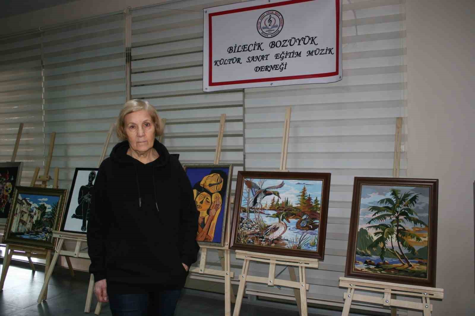 Bilecik'te Yalnız Kadının Renkli Kum Tablo Serüveni