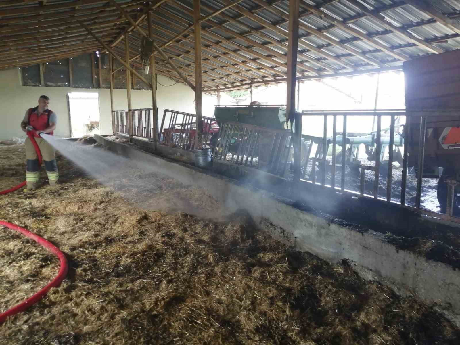 Yalvaç'taki besihanede çıkan yangın söndürüldü.