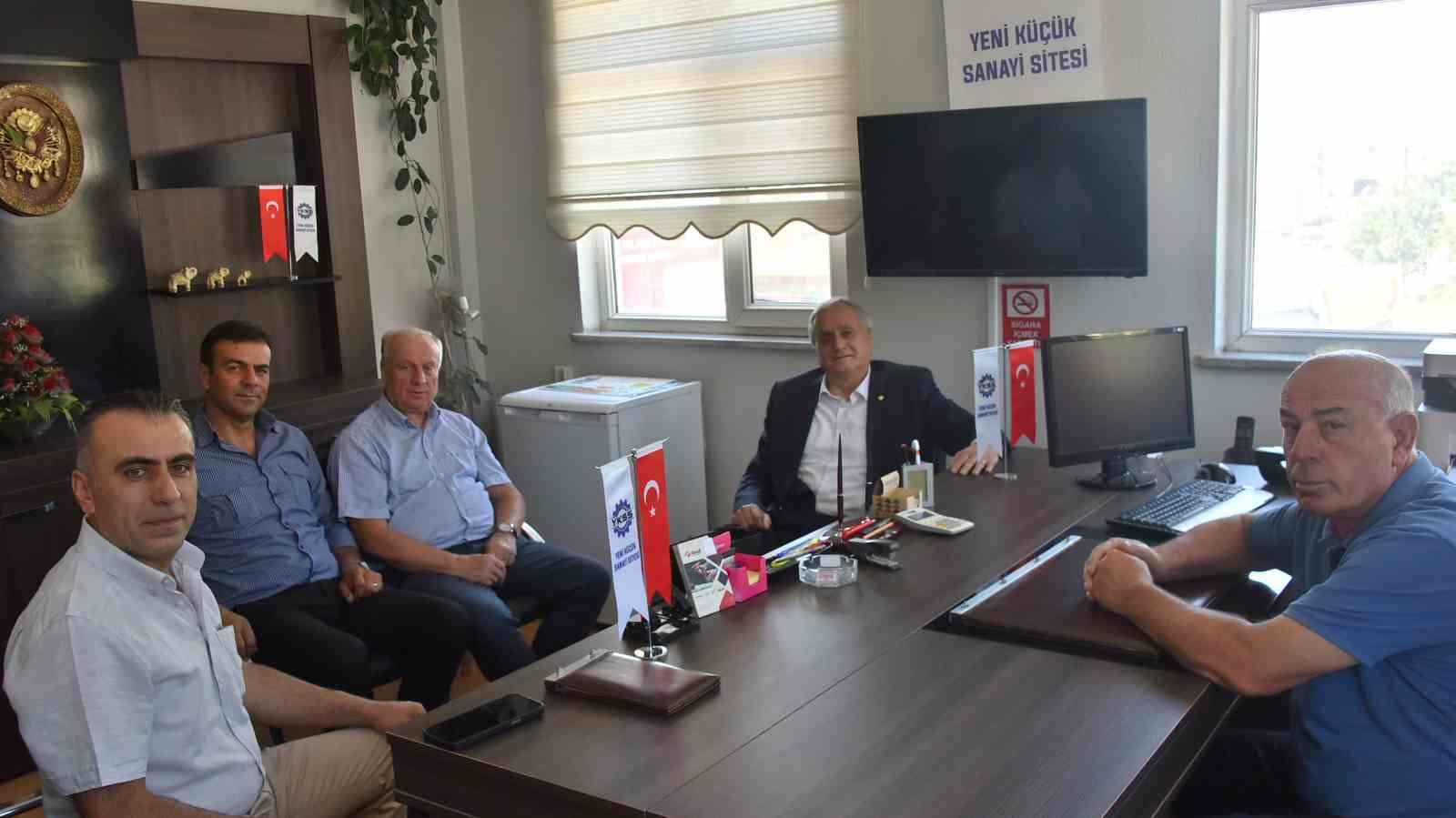 Bozüyük Belediye Başkanı Yeni Sanayi Sitesi'nde.