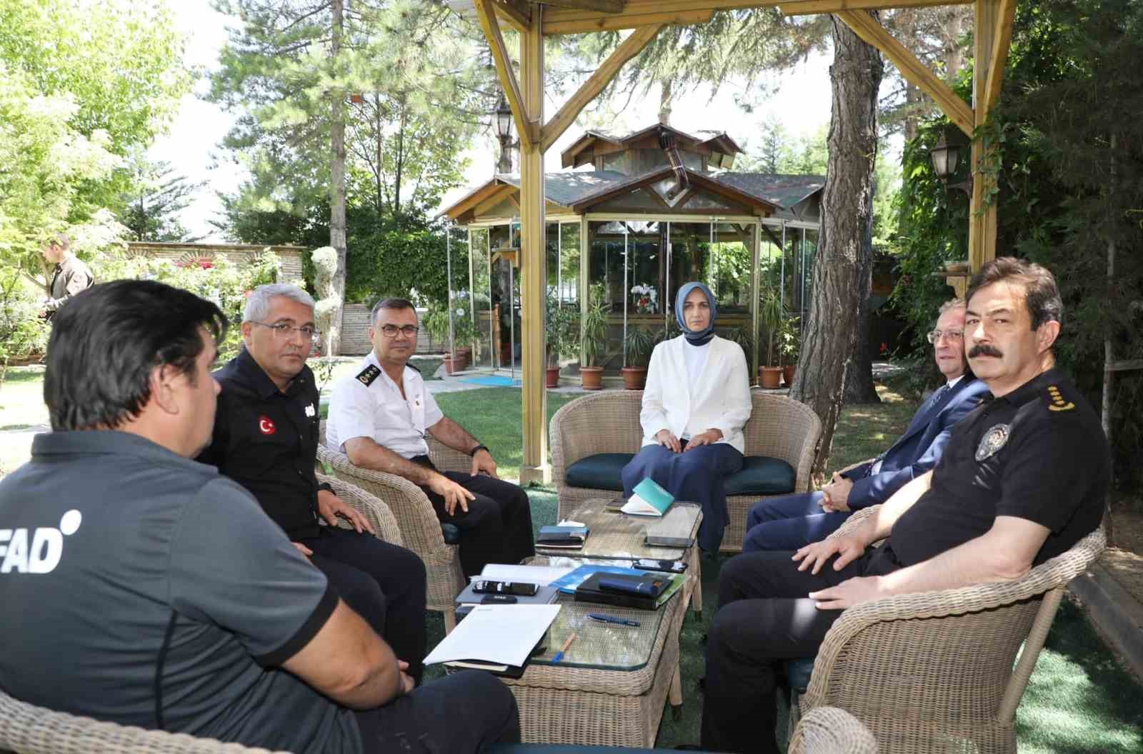 Afyonkarahisar'da asayiş değerlendirme toplantısı