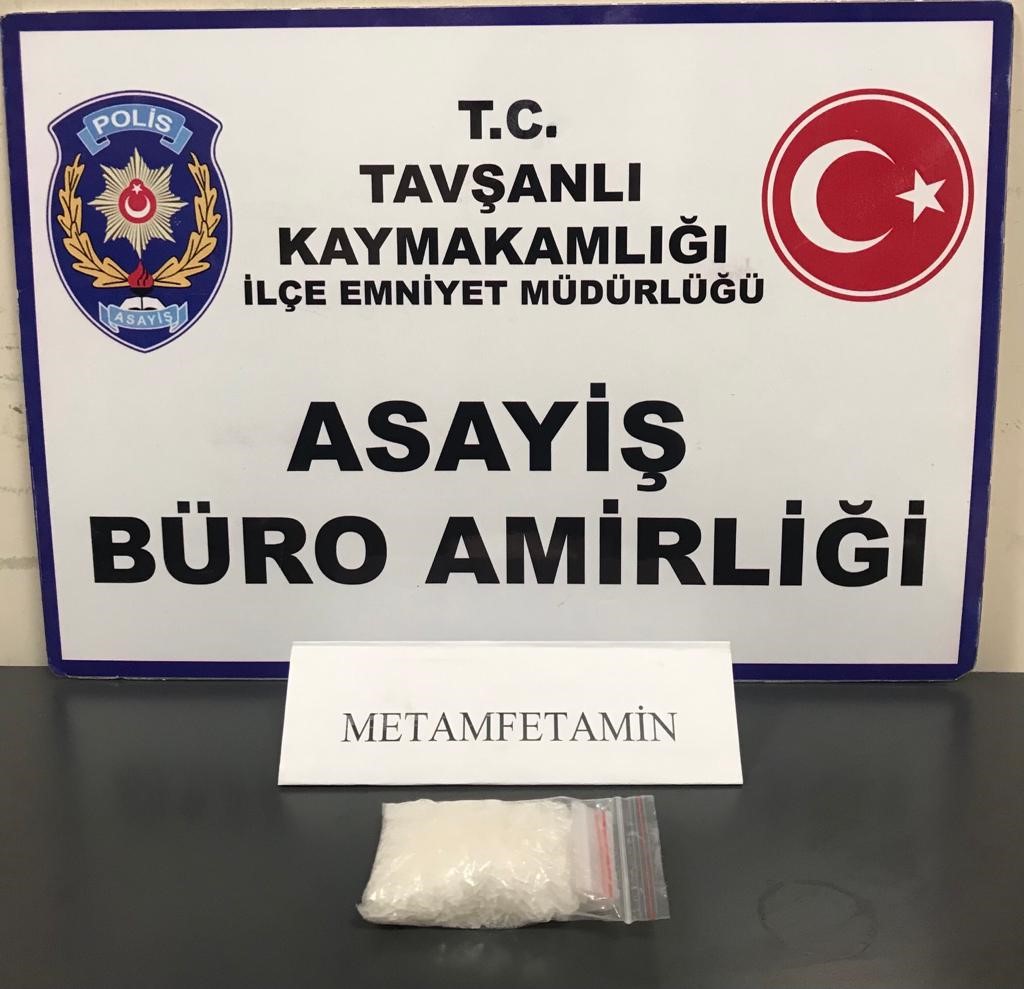 Tavşanlı'da Uyuşturucu Operasyonu: 2 Gözaltı