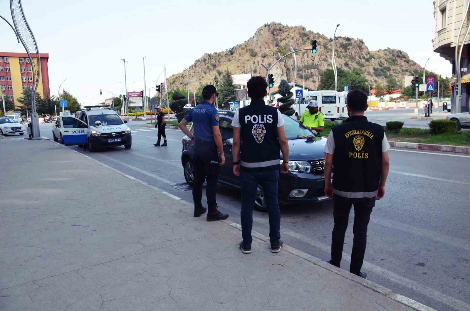 Afyonkarahisar'da 3 Gün Süren Denetimlerde 51 Sürücüye 124 Bin 950 TL Cezai İşlem