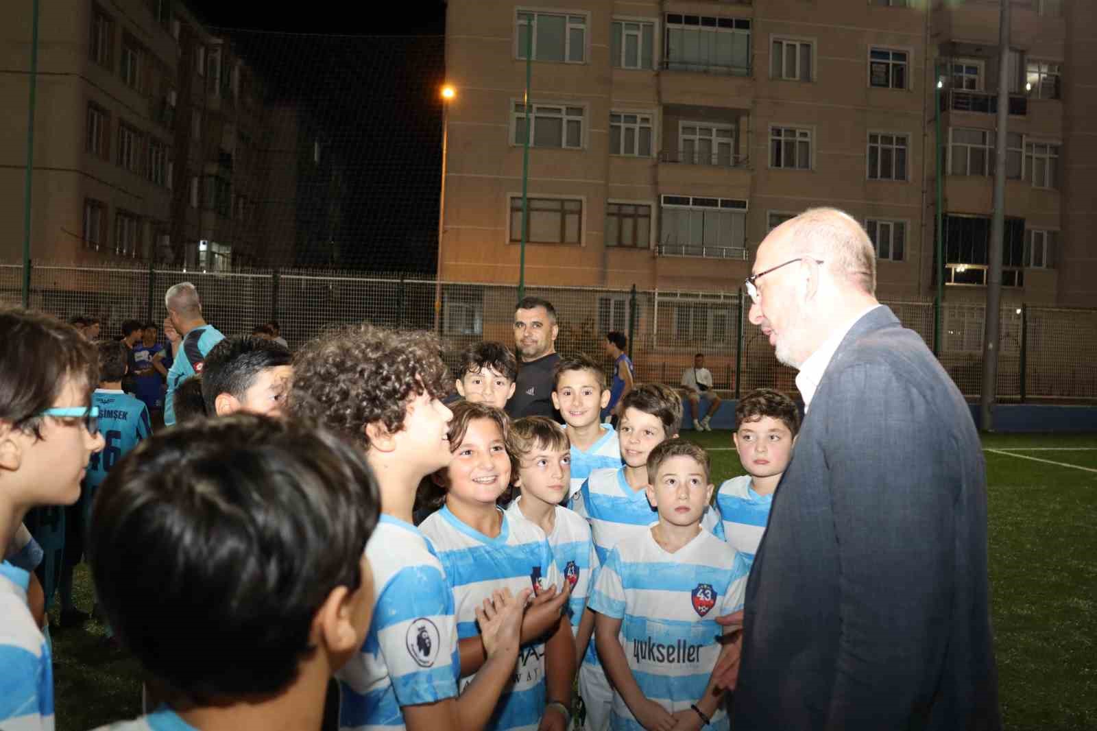 AK Parti Kütahya İl Başkanı, gençlerle buluştu