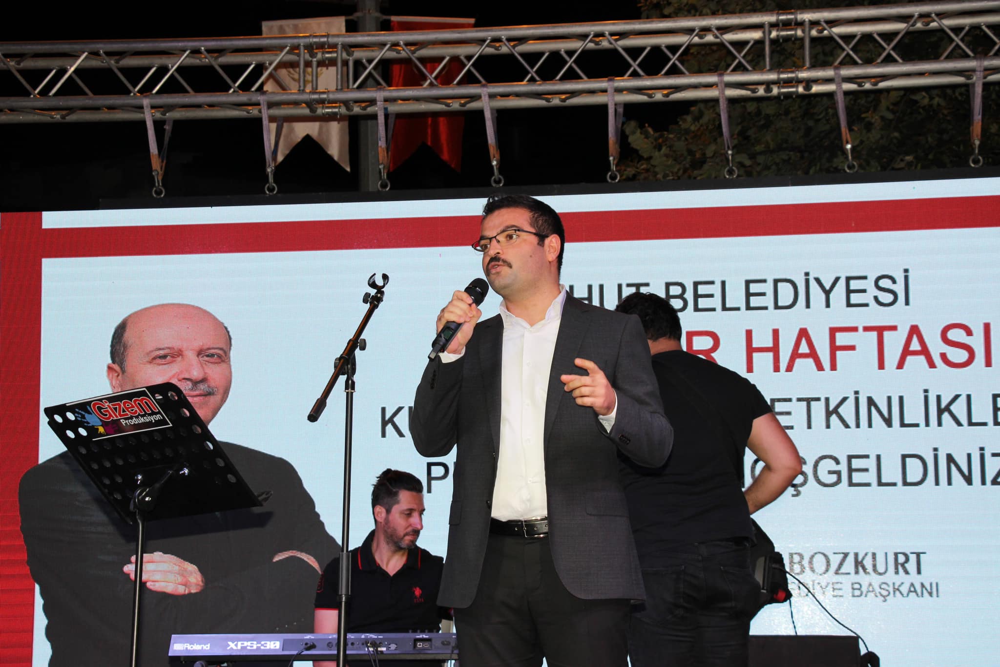 Ali Kınık Şuhut'ta muhteşem konser verdi!