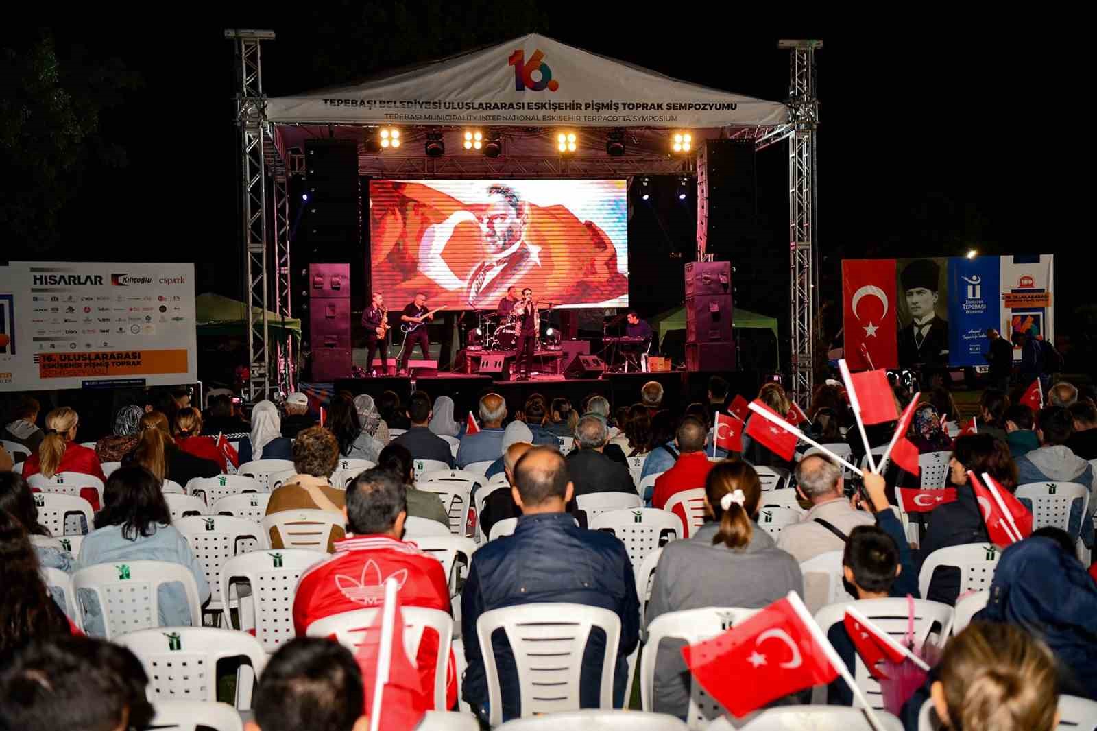 Eskişehir Pişmiş Toprak Sempozyumu'nda Volkan İmançer Sahne Aldı