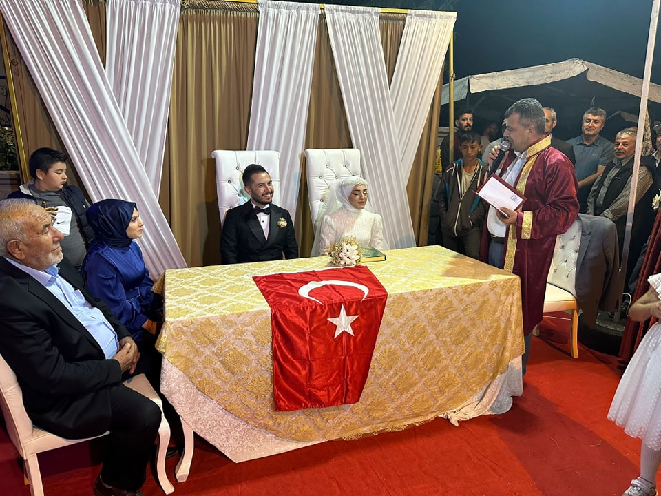 Belediye Başkanı Serkan Koyuncu Nikahları Kıydı