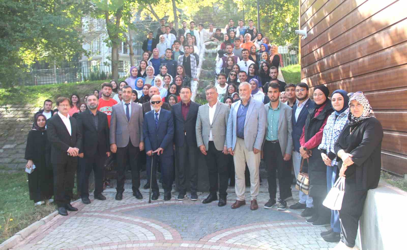 Birlik Vakfı ve DPÜ Öğrencileri Kahvaltıda Buluştu