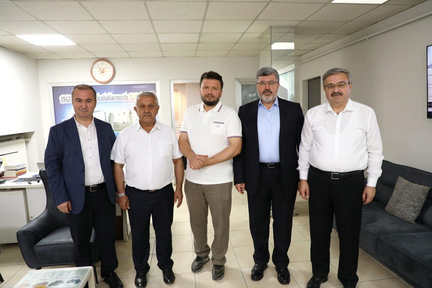 Ak Partiden Bilal Şenel'e Taziye Ziyareti